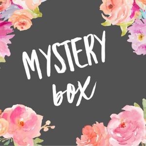 8 item mystery box!